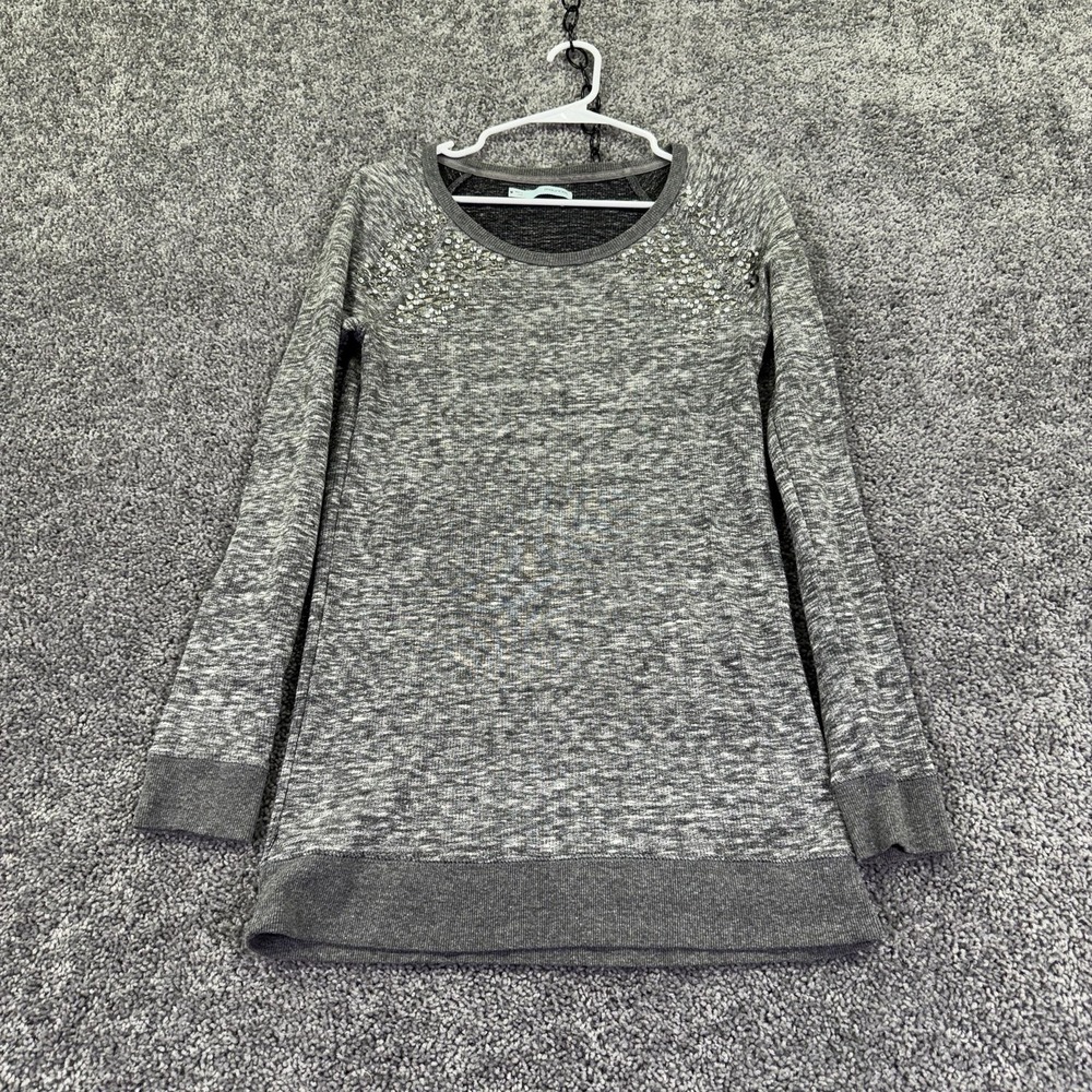 Maurices Top Womens Medium Gray Crew Neck Rhinestone Knit Pullover Casual